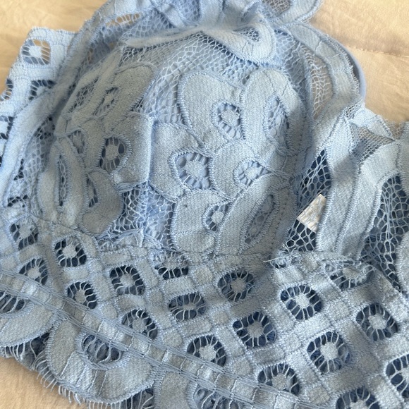 Zenana (Adeline) crochet Lace Bralette size 1x - Picture 6 of 8